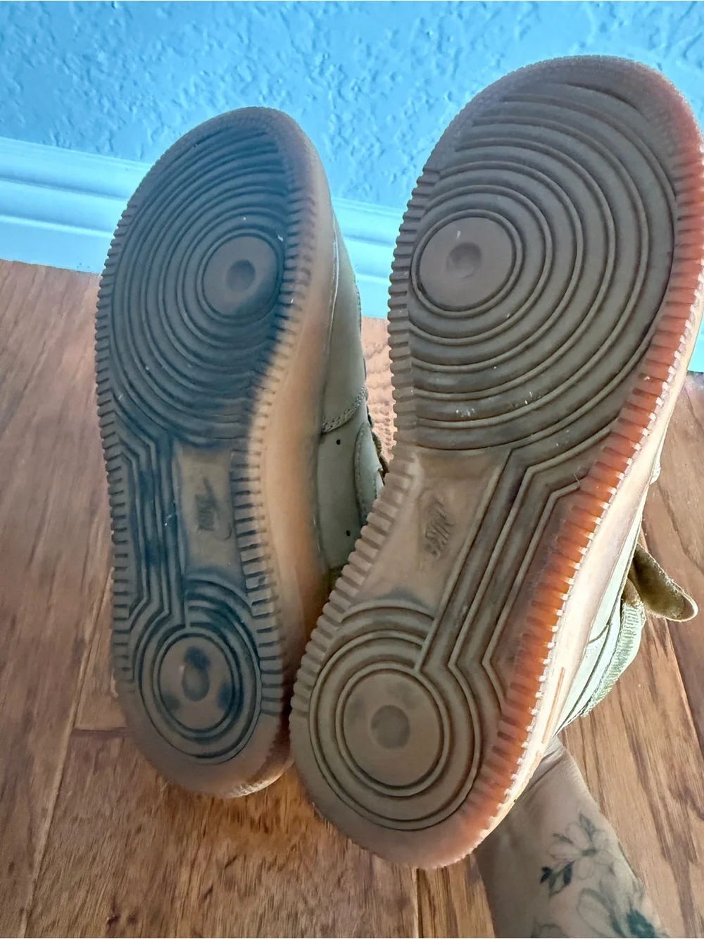 Nike Air Force 1 High Wheat/Golden Brown Sneakers